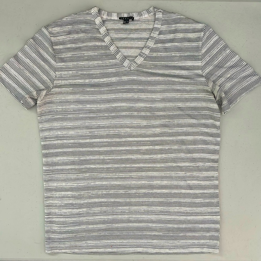 Theory Men’s Pinstripe V-neck T-Shirt Monochromatic